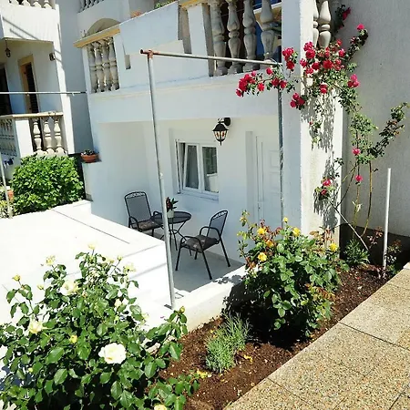 Apartment Cavka